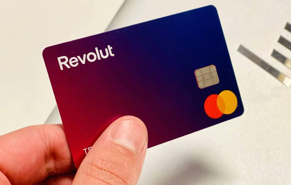 Revolut, Wise, N26, Monzo: Какой банк выбрать в 2025? Revolut карта