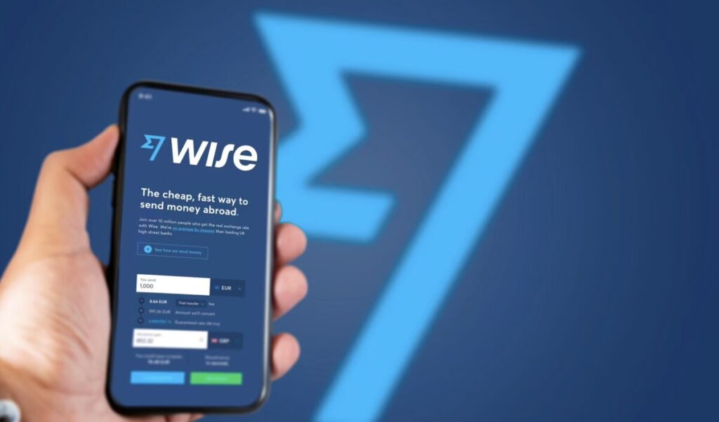 Revolut, Wise, N26, Monzo: Какой банк выбрать в 2025? Wise – мультивалютный счет